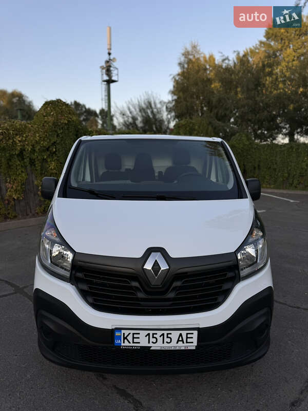 Грузовой фургон Renault Trafic 2015 в Днепре фото 7 Грузовой фургон Renault Trafic 2015 в Днепре