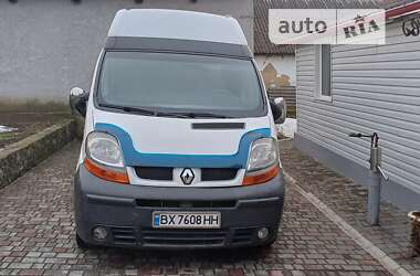 Минивэн Renault Trafic 2006 в Полонном