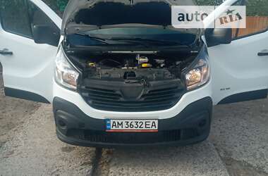 Грузовой фургон Renault Trafic 2015 в Житомире