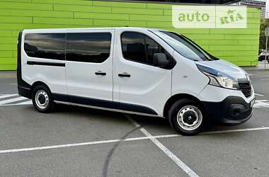 Минивэн Renault Trafic 2016 в Киеве