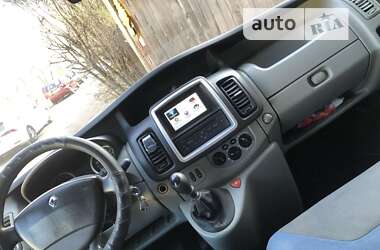 Минивэн Renault Trafic 2011 в Иршаве