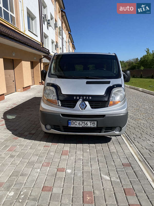 Мінівен Renault Trafic 2007 в Львові