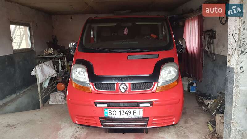 Минивэн Renault Trafic 2006 в Бучаче фото 12 Минивэн Renault Trafic 2006 в Бучаче