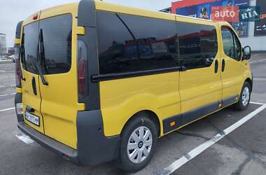 Минивэн Renault Trafic 2003 в Ровно