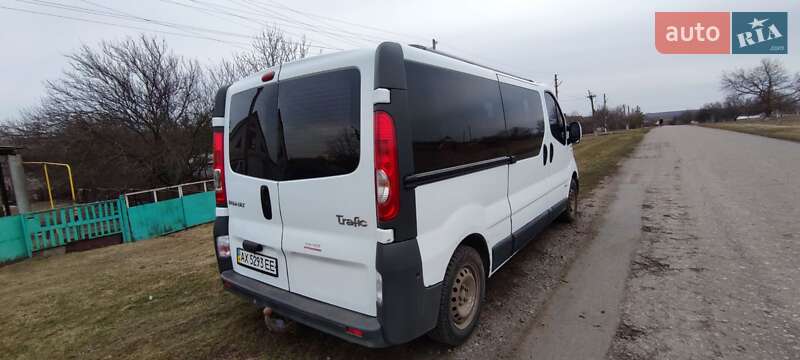 Минивэн Renault Trafic 2010 в Харькове фото 3 Минивэн Renault Trafic 2010 в Харькове