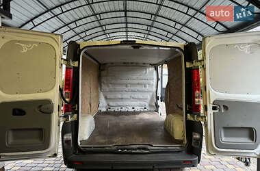 Грузовой фургон Renault Trafic 2010 в Виннице