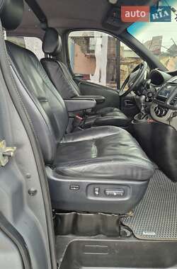 Грузопассажирский фургон Renault Trafic 2011 в Киеве