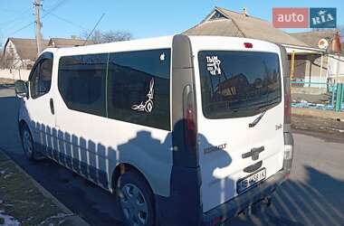 Мінівен Renault Trafic 2004 в Шаргороді