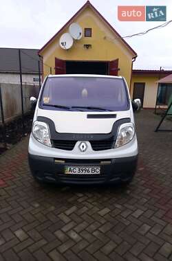 Минивэн Renault Trafic 2008 в Нововолынске