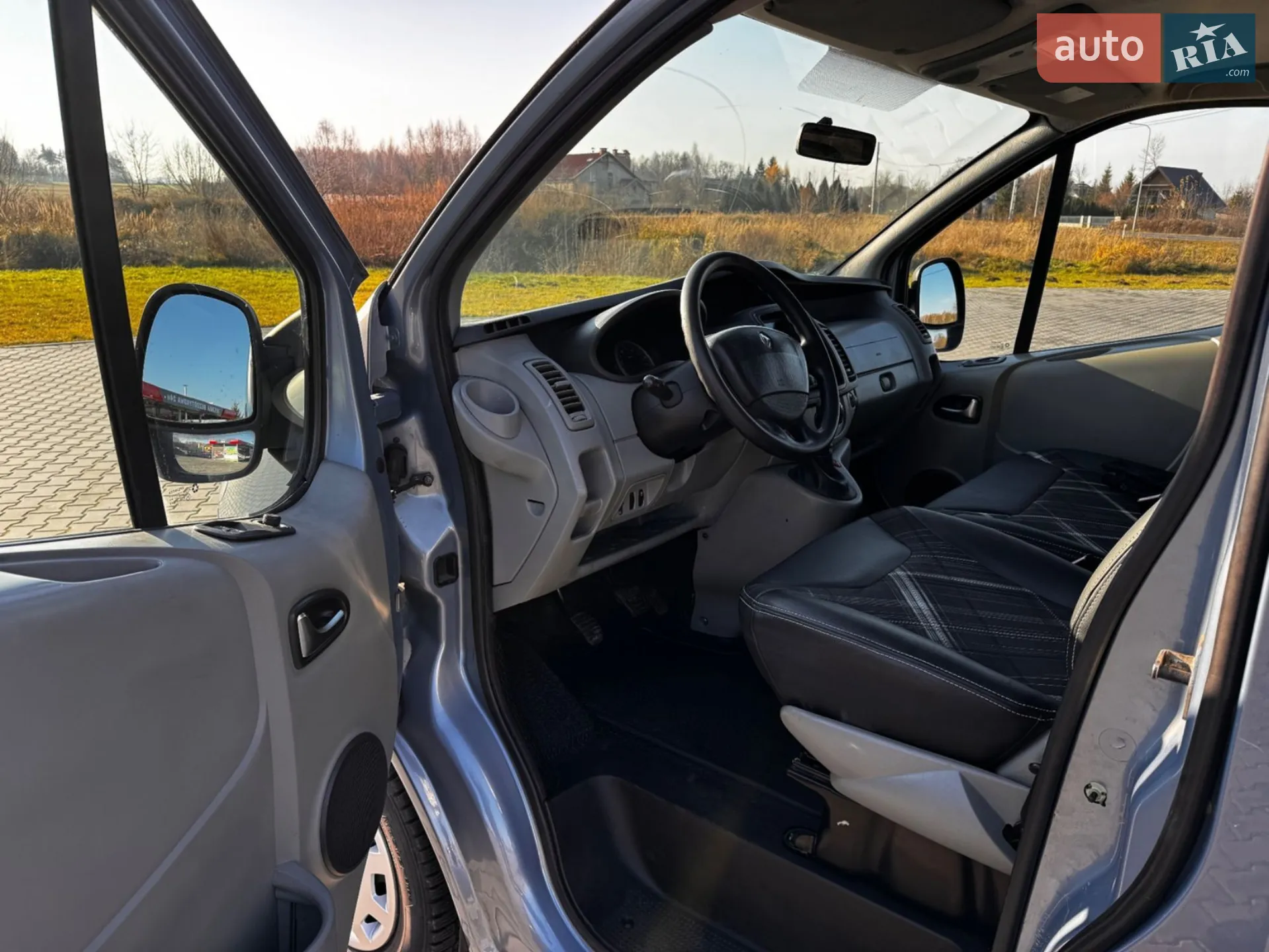 2011 Renault Trafic - мініатюра 13