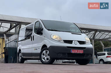 Минивэн Renault Trafic 2012 в Ровно