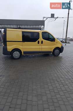 Грузовой фургон Renault Trafic 2001 в Ивано-Франковске