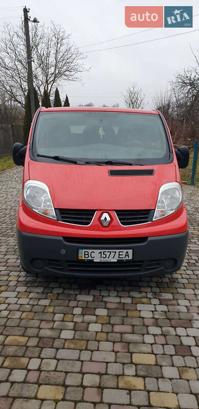 Грузовой фургон Renault Trafic 2012 в Львове