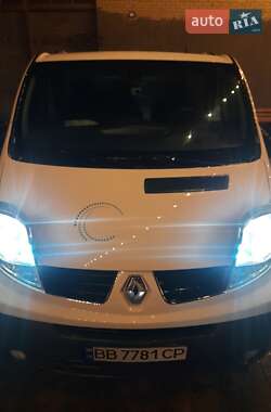 Вантажний фургон Renault Trafic 2013 в Тернополі