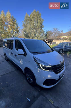 Минивэн Renault Trafic 2019 в Дубно