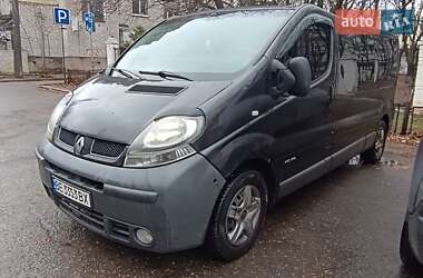 Мінівен Renault Trafic 2005 в Миколаєві