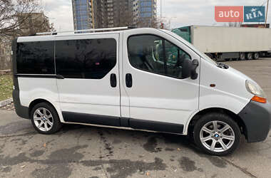 Мінівен Renault Trafic 2002 в 