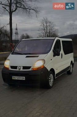 Мінівен Renault Trafic 2002 в Старому Самборі