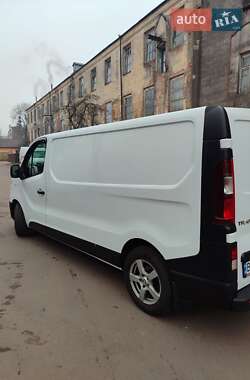 Вантажний фургон Renault Trafic 2018 в Кореці