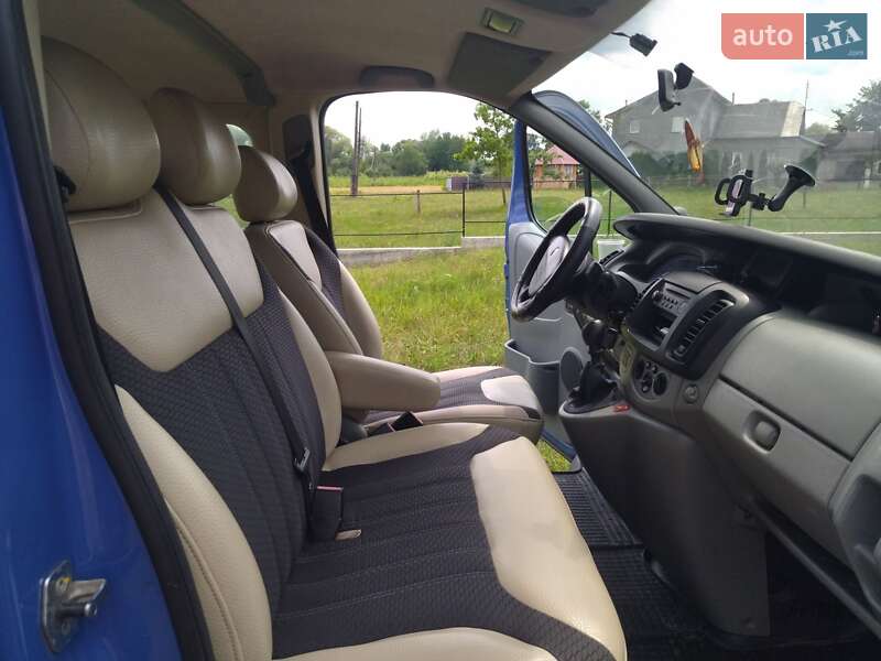 Минивэн Renault Trafic 2007 в Коломые