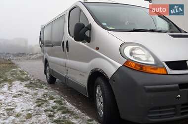 Мінівен Renault Trafic 2006 в Рівному