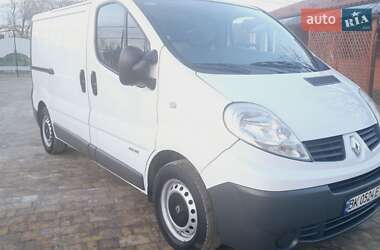 Вантажний фургон Renault Trafic 2012 в Вараші