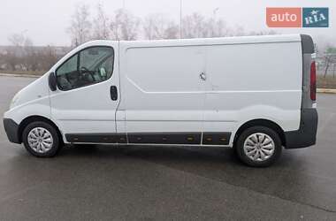 Вантажний фургон Renault Trafic 2007 в Бучі