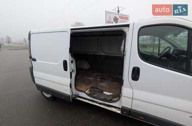 Вантажний фургон Renault Trafic 2007 в Бучі