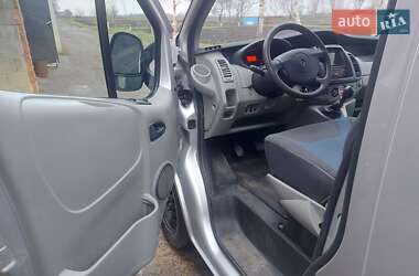 Вантажний фургон Renault Trafic 2012 в Рівному