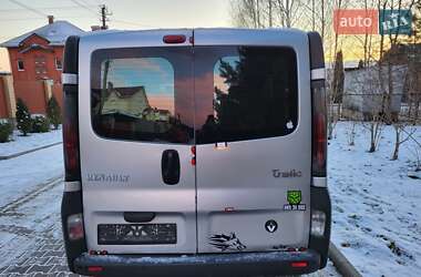 Мінівен Renault Trafic 2006 в Хмельницькому