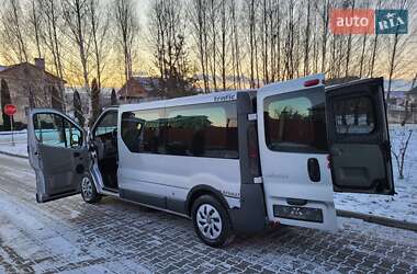 Мінівен Renault Trafic 2006 в Хмельницькому