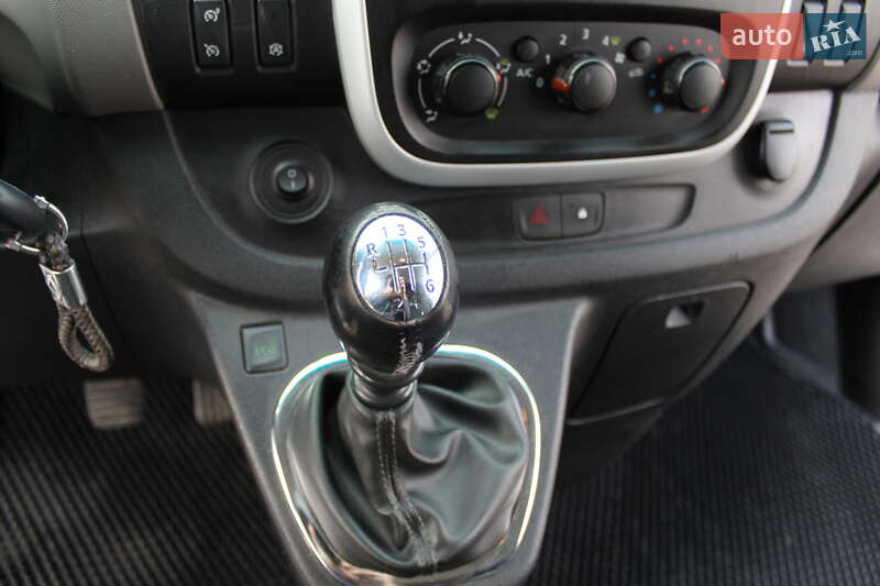 Грузовой фургон Renault Trafic 2016 в Запорожье