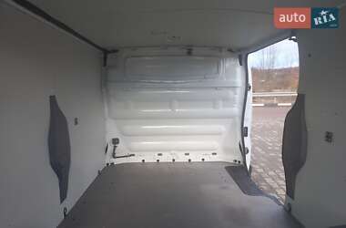 Вантажний фургон Renault Trafic 2014 в Рівному