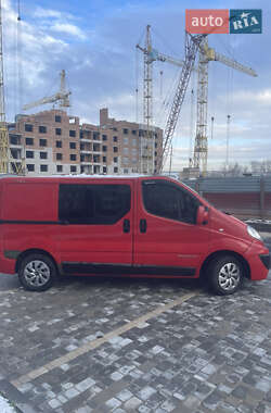 Вантажопасажирський фургон Renault Trafic 2007 в Вінниці