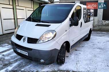 Вантажний фургон Renault Trafic 2010 в Калуші