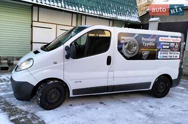 Вантажний фургон Renault Trafic 2010 в Калуші