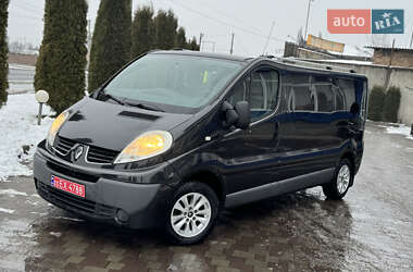 Мінівен Renault Trafic 2012 в Сарнах