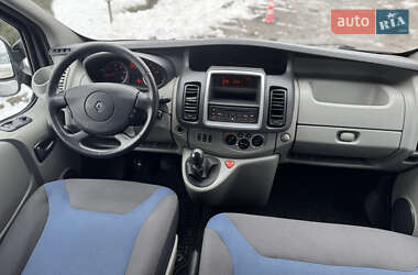 Мінівен Renault Trafic 2012 в Сарнах