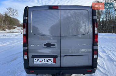 Грузовой фургон Renault Trafic 2015 в Бережанах