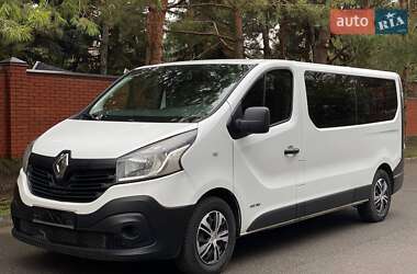 Мінівен Renault Trafic 2015 в Дніпрі