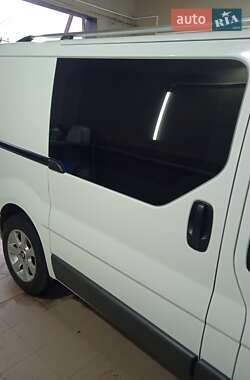 Грузопассажирский фургон Renault Trafic 2011 в Львове