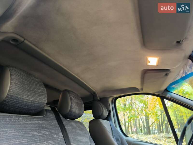 Минивэн Renault Trafic 2011 в Умани