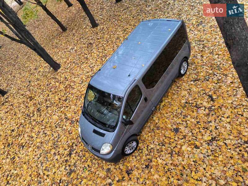 Минивэн Renault Trafic 2011 в Умани