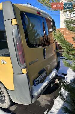 Минивэн Renault Trafic 2005 в 