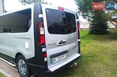 Мінівен Renault Trafic 2015 в Самборі