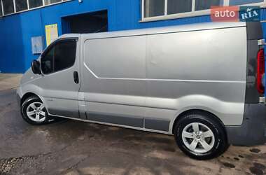 Грузопассажирский фургон Renault Trafic 2007 в Виннице