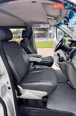 Мінівен Renault Trafic 2006 в Звягелі