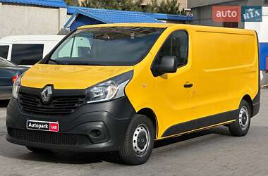 Грузовой фургон Renault Trafic 2017 в 