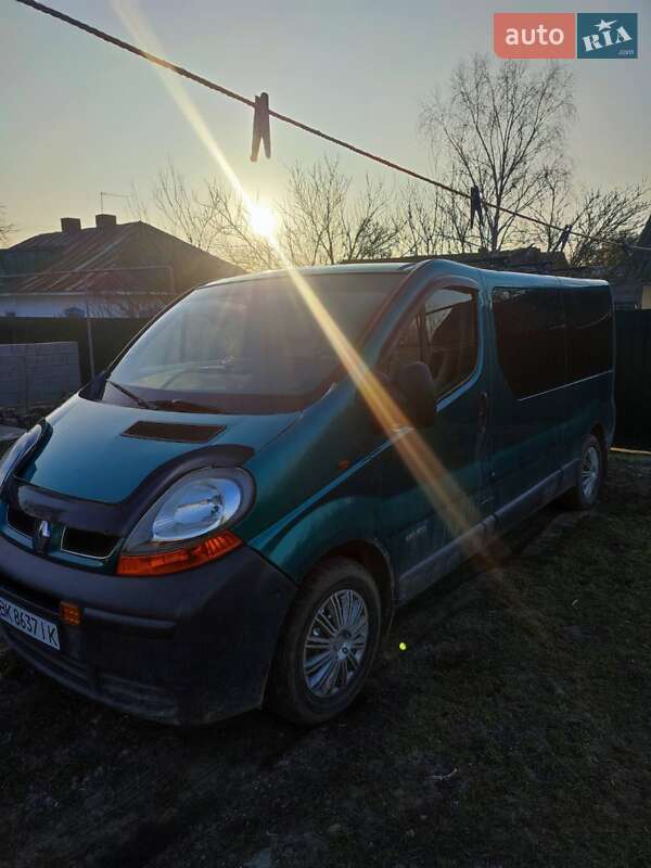 Мінівен Renault Trafic 2006 в Кореці фото 2 Мінівен Renault Trafic 2006 в Кореці