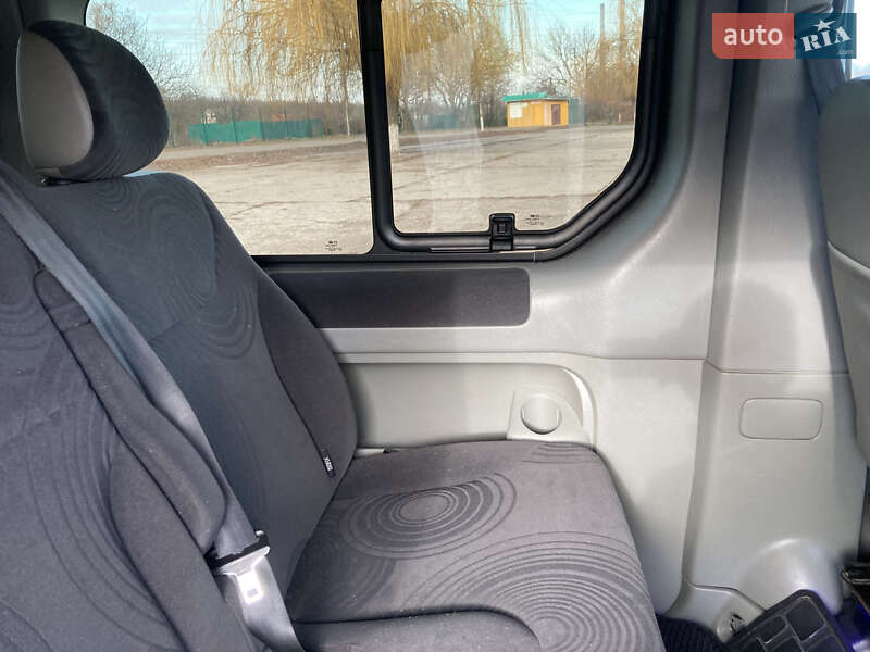 Мінівен Renault Trafic 2011 в Ладижині